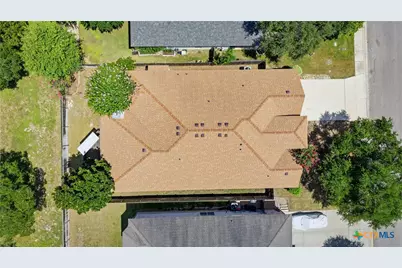 771 San Luis, New Braunfels, TX 78132 - Photo 2