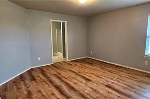1024 Sandwell Ct, Seguin, TX 78155 - Photo 10