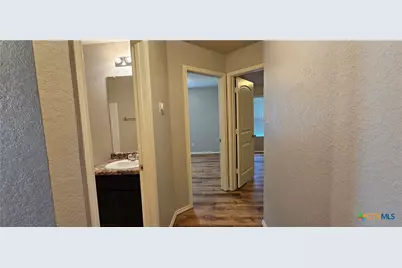 1024 Sandwell Court, Seguin, TX 78155 - Photo 22