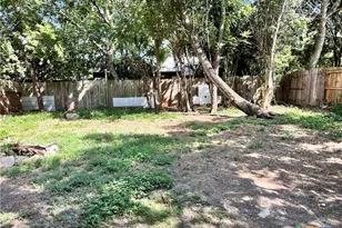 209 Orchard St, San Marcos, TX 78666 - Photo 24
