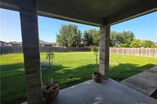 423 Wrought Iron Dr, Harker Heights, TX 76548 - Photo 22
