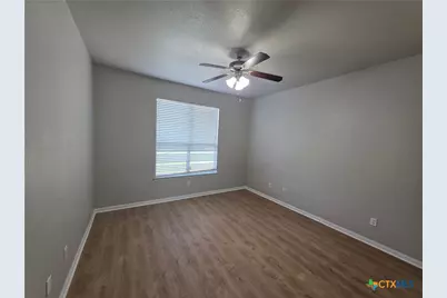 423 Wrought Iron Drive, Harker Heights, TX 76548 - Photo 6