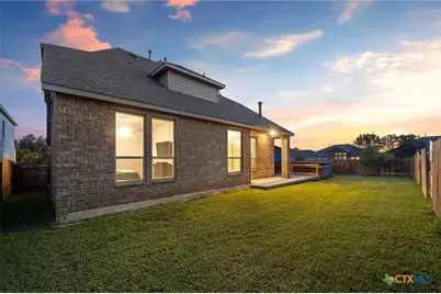 1511 Balcones Fault, New Braunfels, TX 78132 - Photo 8