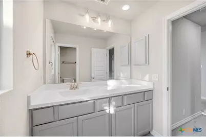 1511 Balcones Fault, New Braunfels, TX 78132 - Photo 36