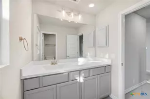 1511 Balcones Fault, New Braunfels, TX 78132 - Photo 36