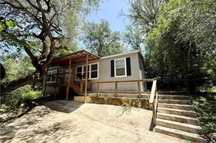159 Deer Ln, New Braunfels, TX 78130 - Photo 2