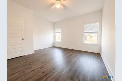 1907 Allie Way, Belton, TX 76513 - Photo 4