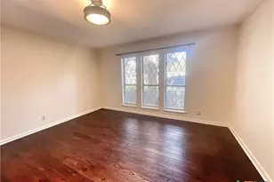 1438 Plumeria St, San Antonio, TX 78232 - Photo 4