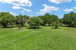560 Hollow Rd, Killeen, TX 76542 - Photo 32