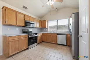 560 Hollow Rd, Killeen, TX 76542 - Photo 8