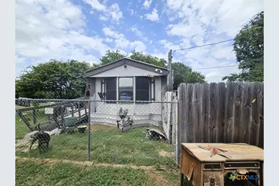 424 Christopher Drive #B, Eddy, TX 76524 - Photo 1