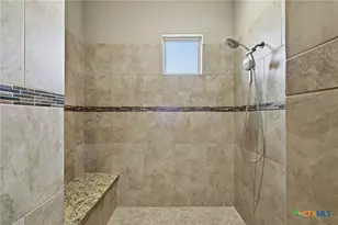 120 W Vienna Dr, Hutto, TX 78634 - Photo 16
