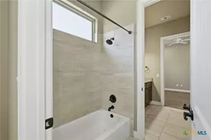 120 W Vienna Dr, Hutto, TX 78634 - Photo 20