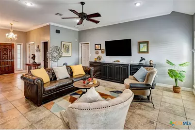 109 Ridge View, Victoria, TX 77904 - Photo 4