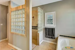 109 Ridge View, Victoria, TX 77904 - Photo 24