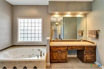 109 Ridge View, Victoria, TX 77904 - Photo 26