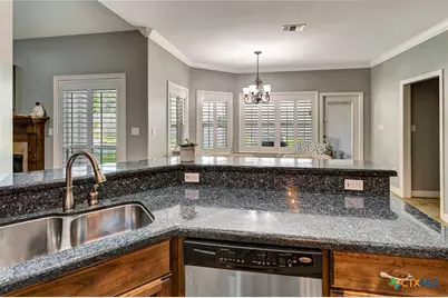 109 Ridge View, Victoria, TX 77904 - Photo 16