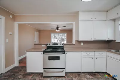 1503 E Virginia Avenue, Victoria, TX 77901 - Photo 28