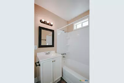 1503 E Virginia Avenue, Victoria, TX 77901 - Photo 26
