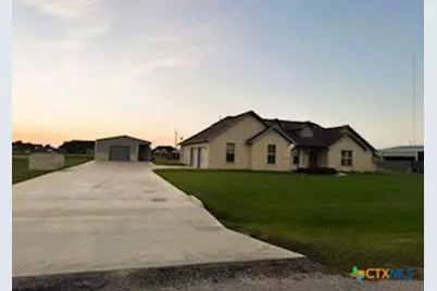 200 Bella Vista Street, Victoria, TX 77905 - Photo 2