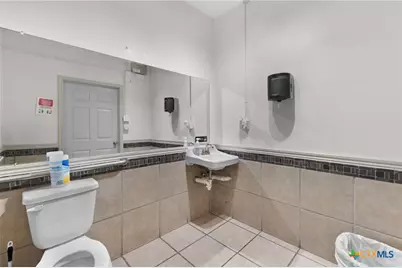 728 W Veterans Memorial Boulevard, Killeen, TX 76541 - Photo 14