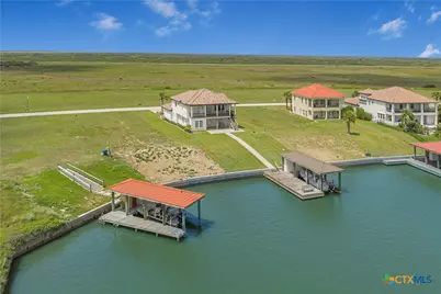 597 W Lago Loop Road, Port O'Connor, TX 77979 - Photo 10