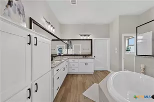 500 Oak Dr, Troy, TX 76579 - Photo 24