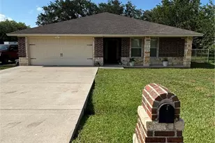 106 Owl Rd, Victoria, TX 77905 - Photo 6