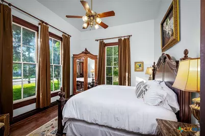 168 E Zink Street, New Braunfels, TX 78130 - Photo 18