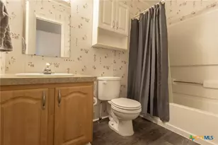 401 Co Rd 330, Granger, TX 76530 - Photo 22