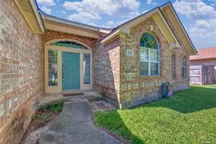 339 Raven Ridge, New Braunfels, TX 78130 - Photo 2