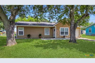 82 Bayou Drive, Port Lavaca, TX 77979 - Photo 1