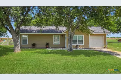 82 Bayou Drive, Port Lavaca, TX 77979 - Photo 2