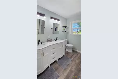 82 Bayou Drive, Port Lavaca, TX 77979 - Photo 10