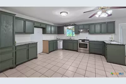 82 Bayou Drive, Port Lavaca, TX 77979 - Photo 6