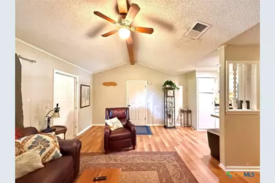 1209 Cobb Street, Edna, TX 77957 - Photo 6