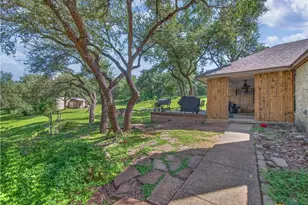 2611 Barton Hill Dr, Bulverde, TX 78163 - Photo 38