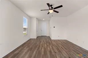 5012 Arrow Vis, Marion, TX 78124 - Photo 6