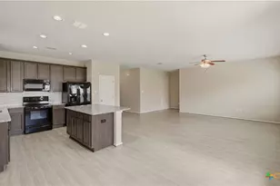 140 Fabarm Ln, New Braunfels, TX 78130 - Photo 10