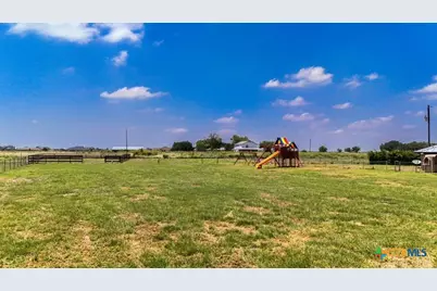 166 Lower Seguin Road, Marion, TX 78124 - Photo 4