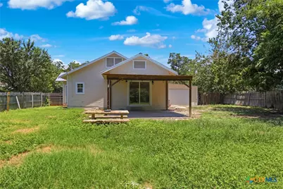 415 Elm Street, Seguin, TX 78155 - Photo 26
