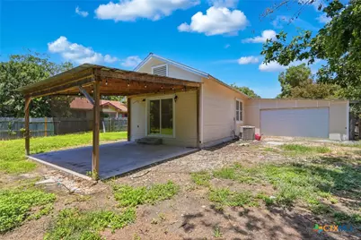 415 Elm Street, Seguin, TX 78155 - Photo 24