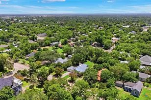 415 Elm St, Seguin, TX 78155 - Photo 30