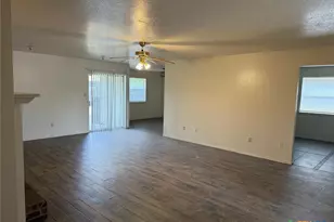 4212 Embers Dr, Killeen, TX 76542 - Photo 2
