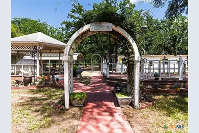 105 Lms Lane, Gatesville, TX 76528 - Photo 34
