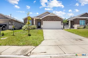 2924 Whinchat, New Braunfels, TX 78130 - Photo 2