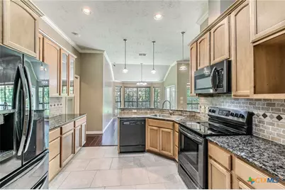 4701 Arrowhead Drive, Temple, TX 76502 - Photo 8