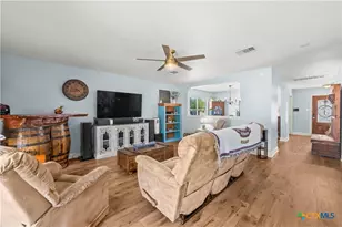 408 Fallen Leaf Ln, Temple, TX 76502 - Photo 8
