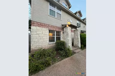 2101 S 7th Street, Waco, TX 76706 - Photo 2