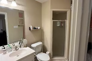 2101 S 7th St, Waco, TX 76706 - Photo 8
